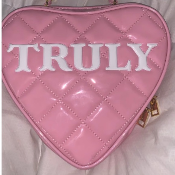 Truly Pink Heart-Shaped Quilted cosmetic Bag - Picture 3 of 3